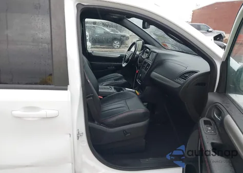 2019 Dodge Grand Caravan Gt from USA, damaged, VIN 2C4RDGEG9KR744571